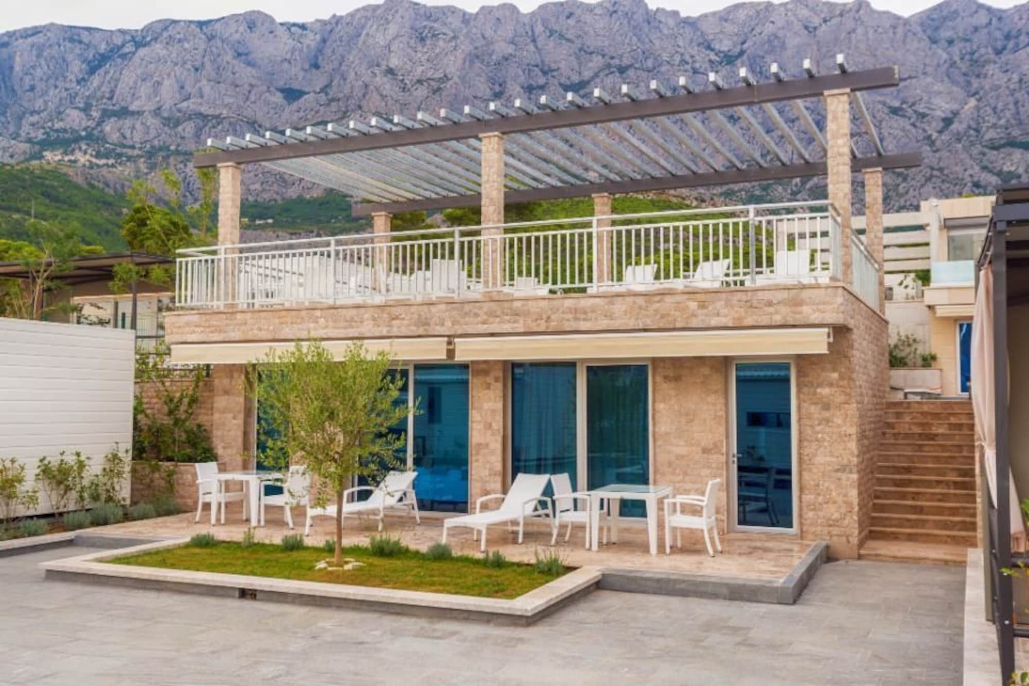 Poseidon Mobile Home Resort Макарска Экстерьер фото
